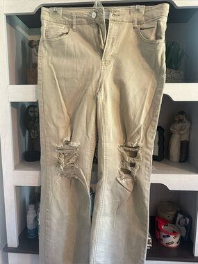 Women's Distressed Beige Jeans - Classic Fit Risen
